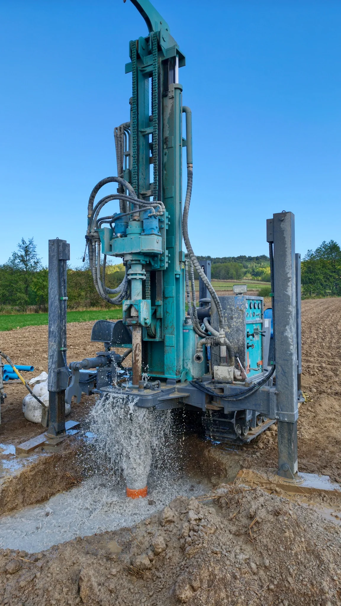 Wiercenie studni głębinowej – woda podczas realizacji HYDRO-BIES